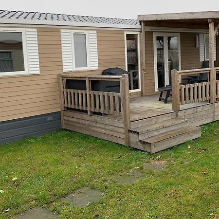 Gezellig Chalet In Het Mooie Zeeland - Oostkapelle Exterior photo